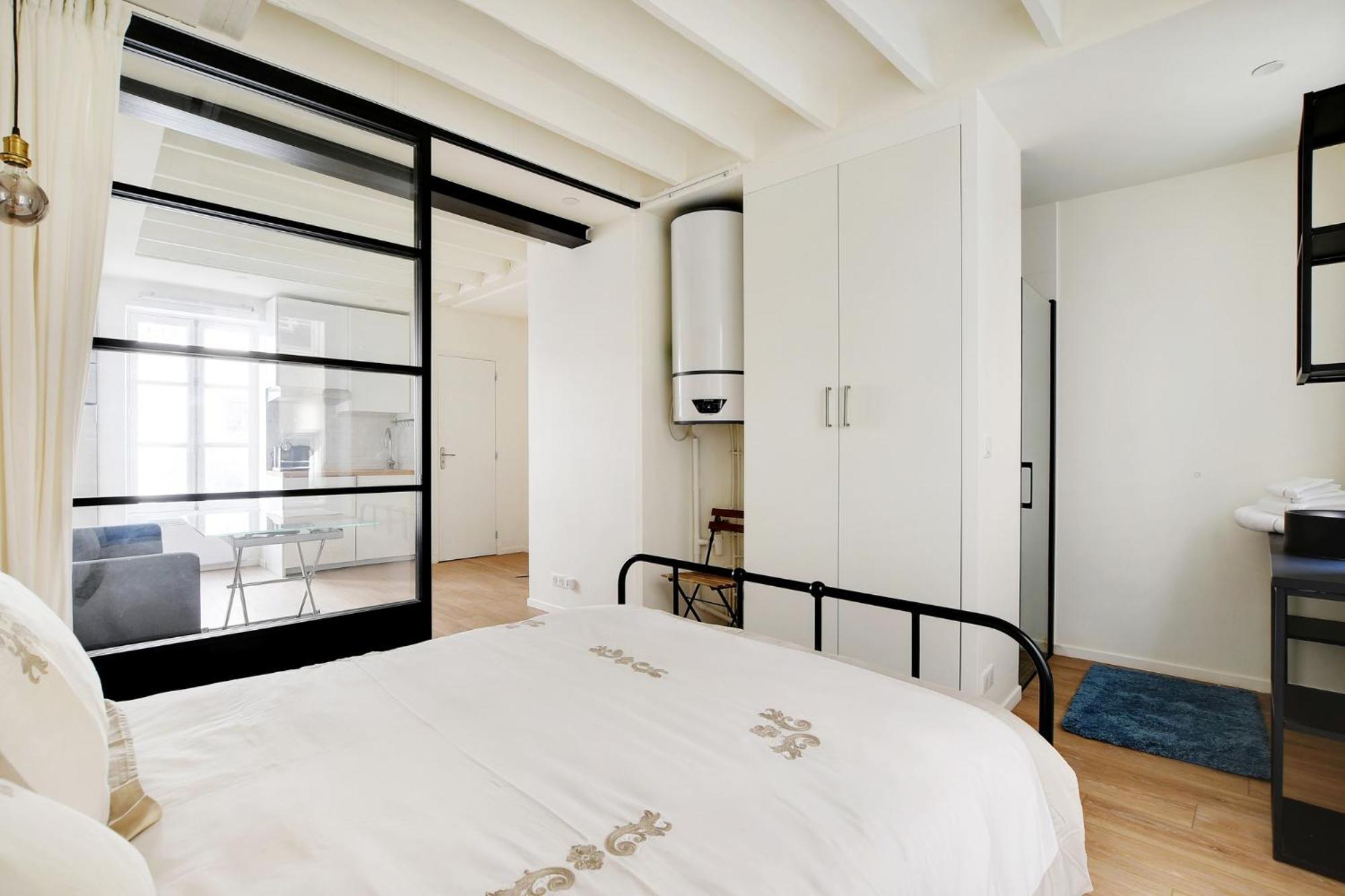 Appartement Invalides - Tour Eiffel à Paris Extérieur photo